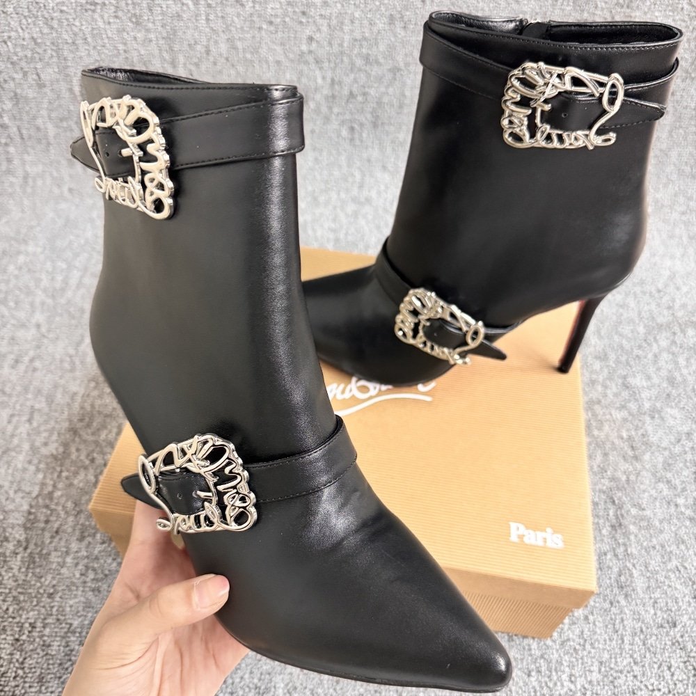 Chr1st1an Louboutin Giddylina 100 Leather Ankle Boots Black P00992472