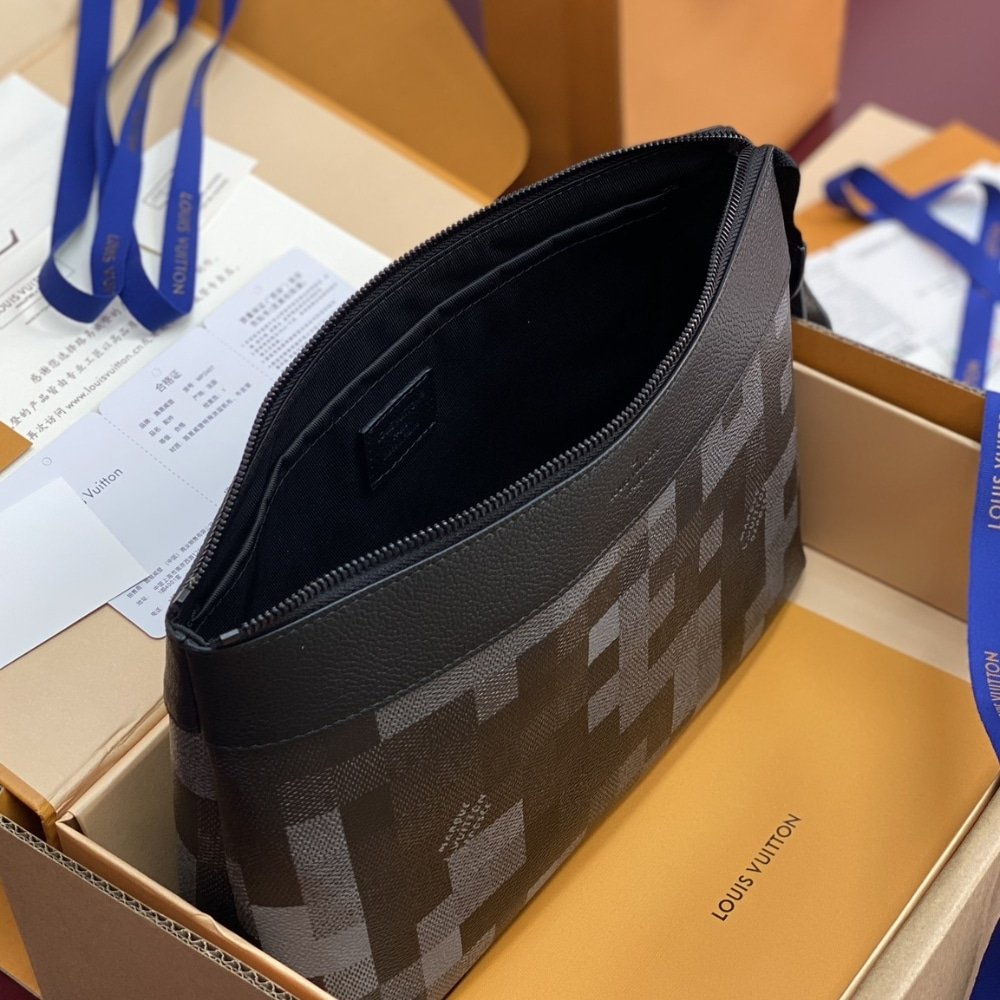 L0vis Vvtt0n Pochette Voyage Souple Black 30Cm M14926
