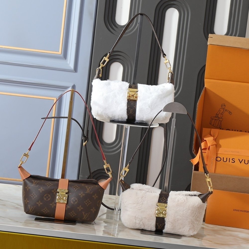 L0vis Vvtt0n Pochette Mia Creme 22Cm M26245