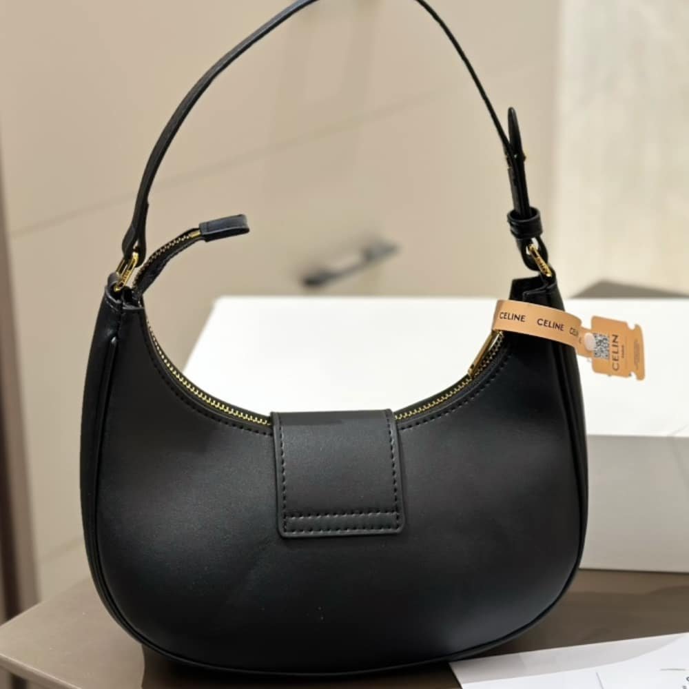 Ce1i*e Medium Ava Triomphe Bag In Smooth Black 24Cm 114493Dgq 38No