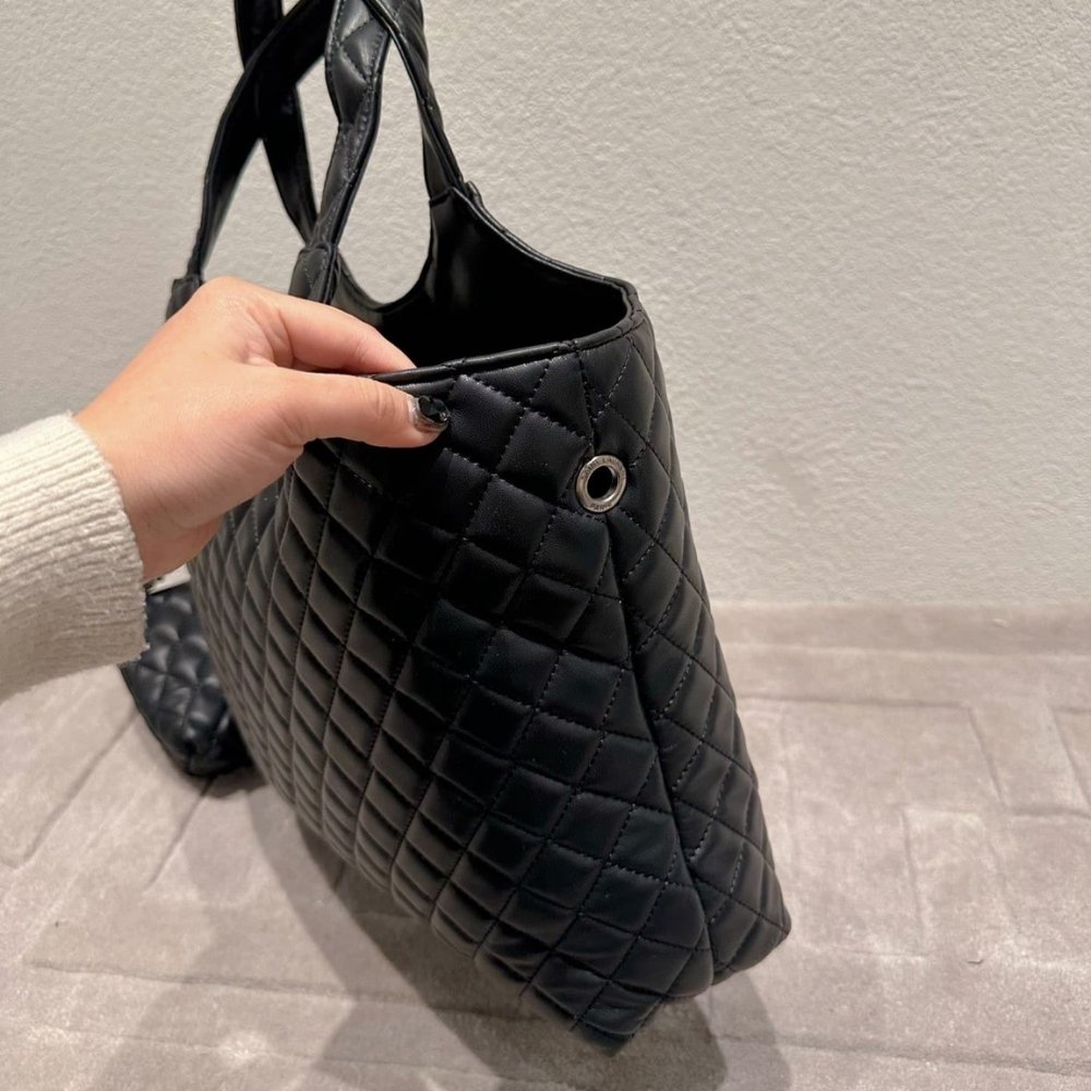 Sa1nt Lau*nt Icare Shopping Bag In Quilted Silver Hardware Black 40Cm