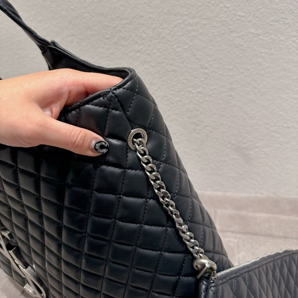 Sa1nt Lau*nt Icare Shopping Bag In Quilted Silver Hardware Black 40Cm