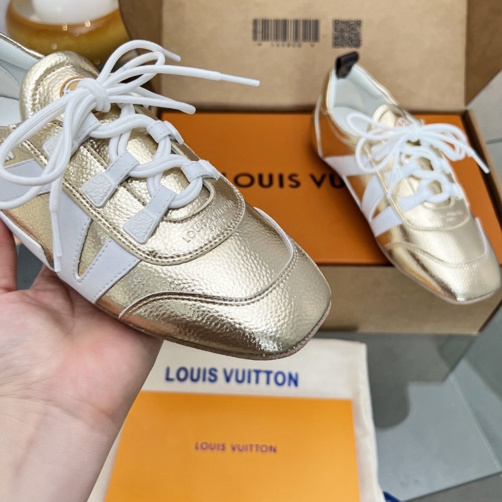 L0vis Vvtt0n Lv Sneakerina Gold 1Aican