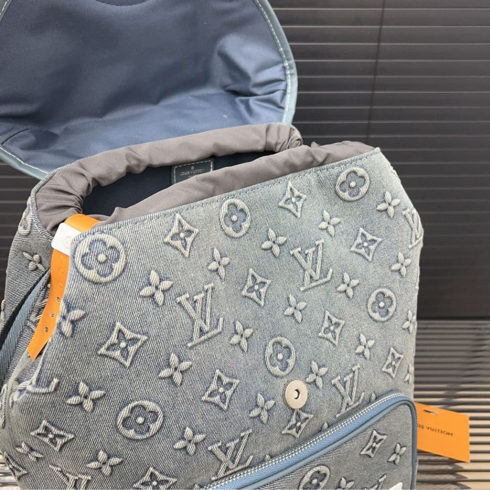 L0vis Vvtt0n Montsouris Rucksack Monogram Wash Blue 32Cm