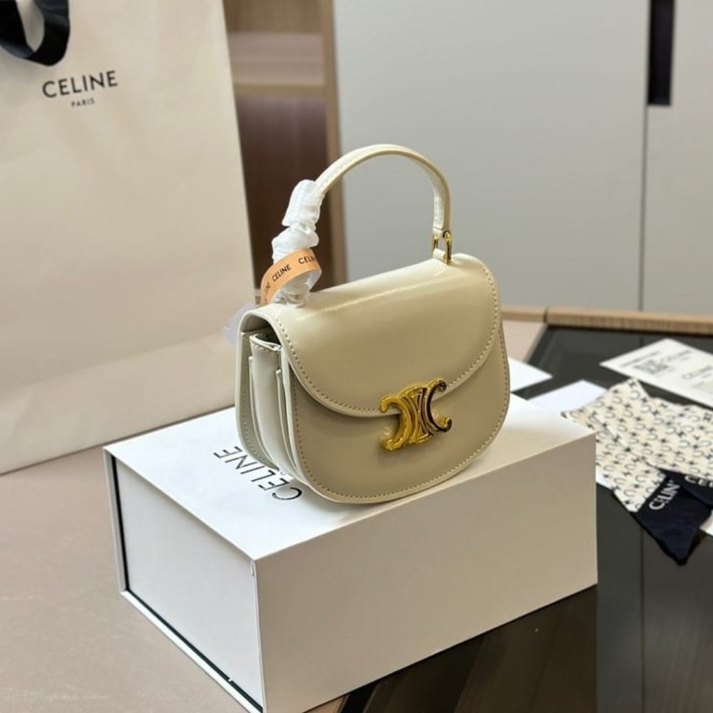 Ce1i*e Mini Besace Clea In Shiny Nude 15Cm 10L063Etz 03Nd