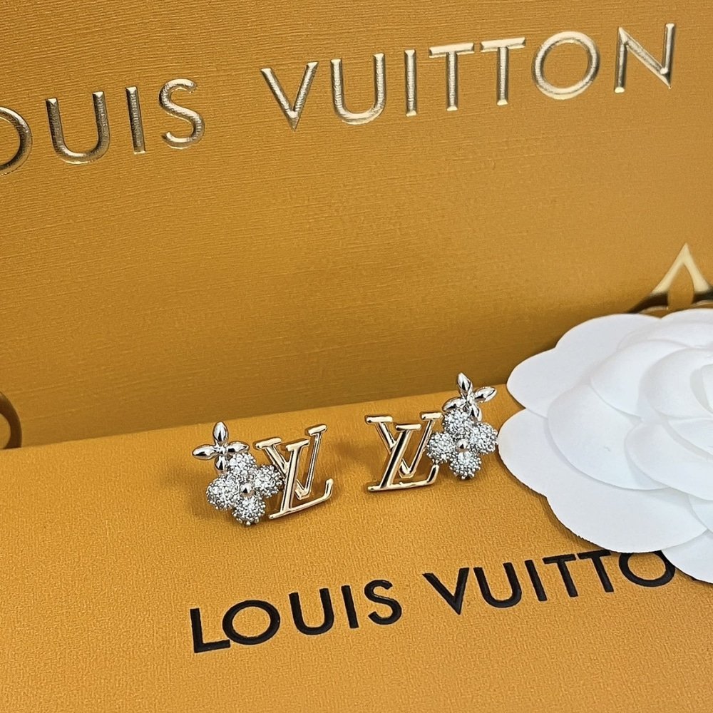 L0vis Vvtt0n Gram Earrings M01264