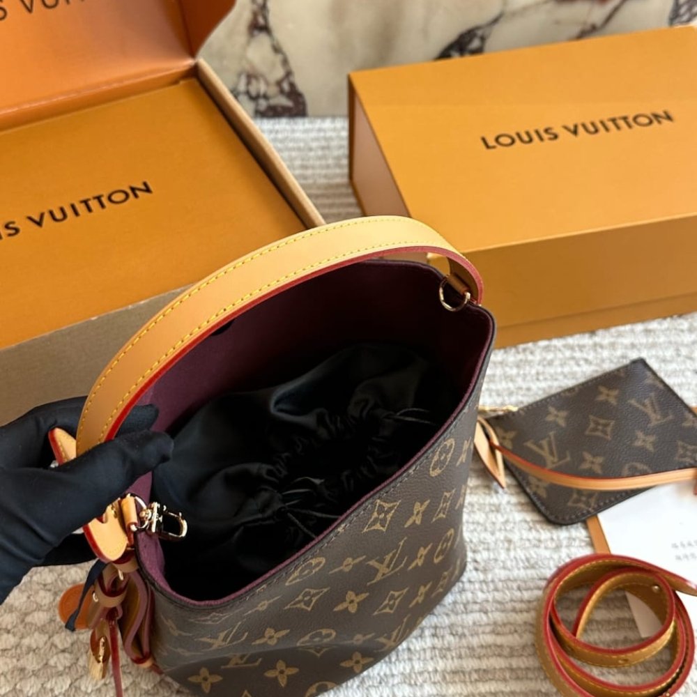 L0vis Vvtt0n All In BB Monogram Brown 18Cm M12925