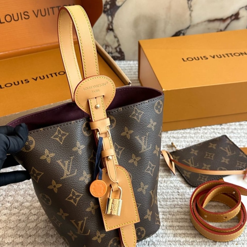 L0vis Vvtt0n All In BB Monogram Brown 18Cm M12925