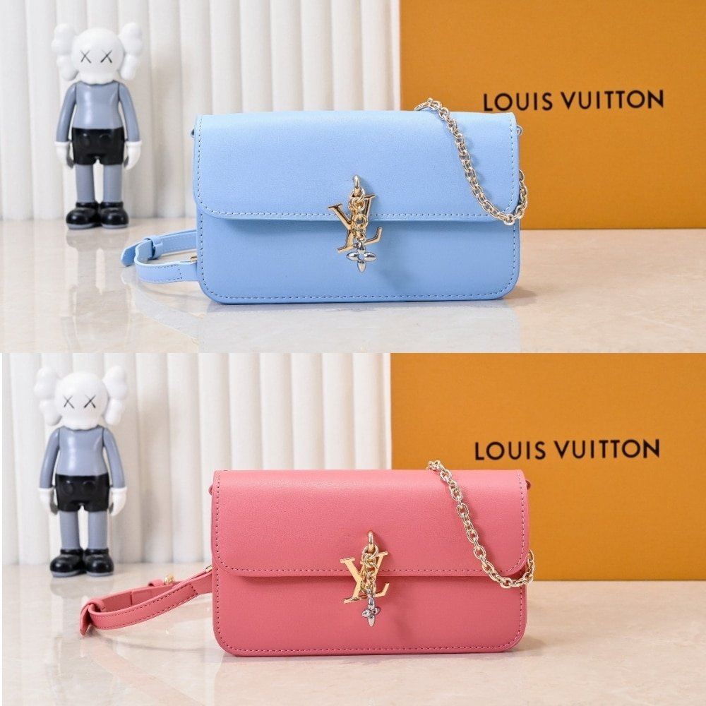 L0vis Vvtt0n Wallet On Chain Lv Bloom Sand 20Cm M14581
