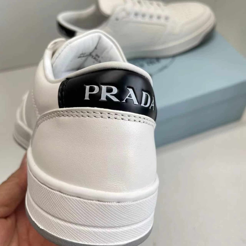 Pra*a District Leather Sneakers White 1E790M 3Lj6 F097W F 030