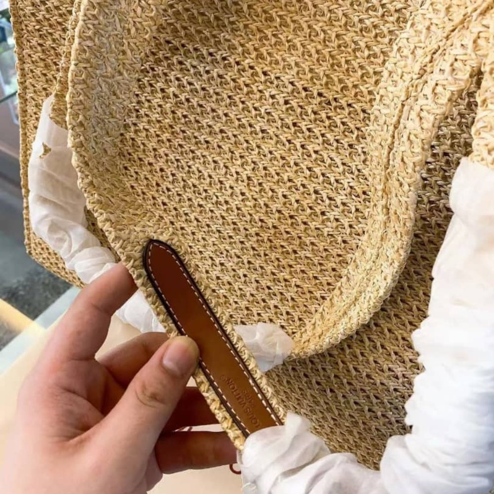 L0vis Vvtt0n Onthego MM Natural Raffia Tan 37Cm M24723