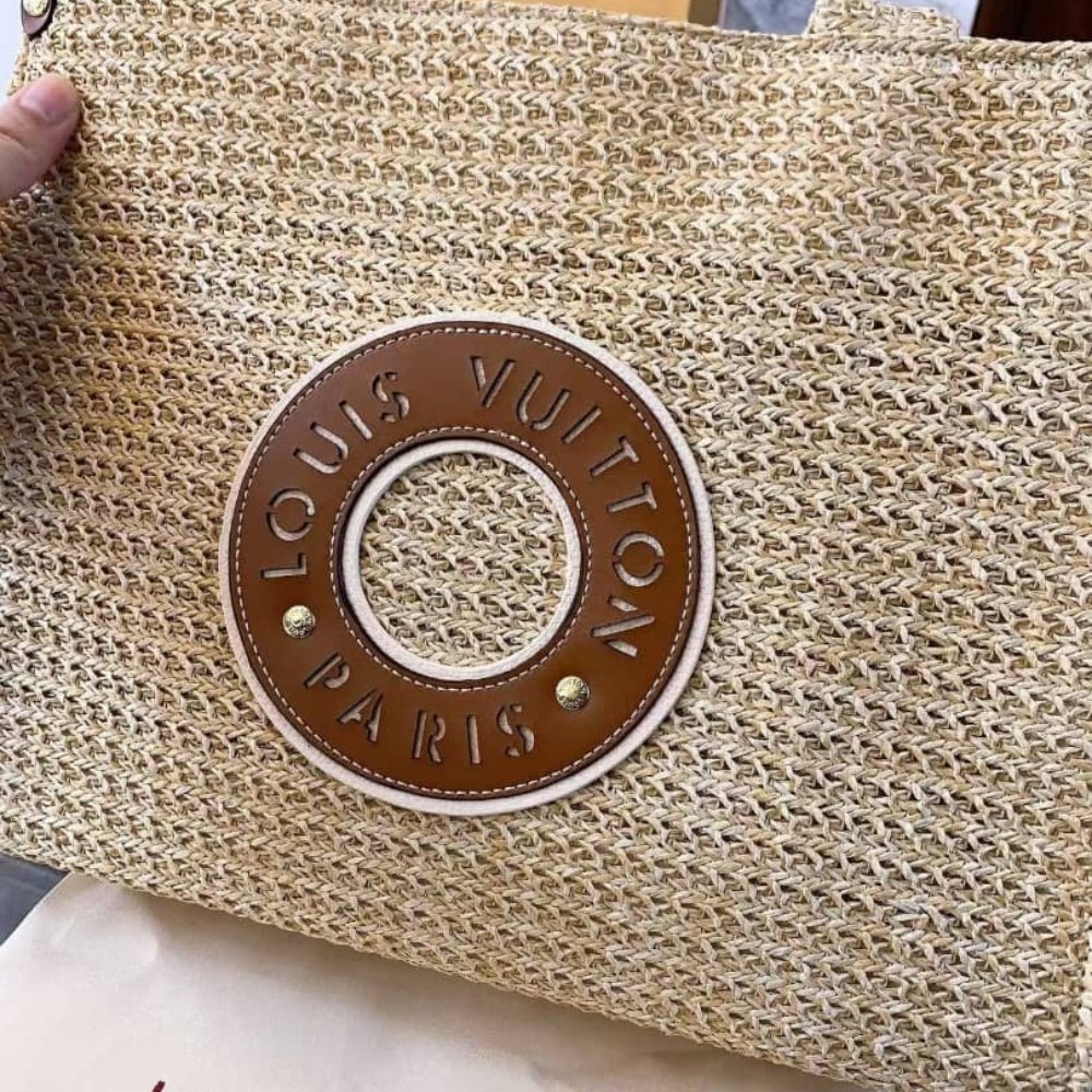 L0vis Vvtt0n Onthego MM Natural Raffia Tan 37Cm M24723