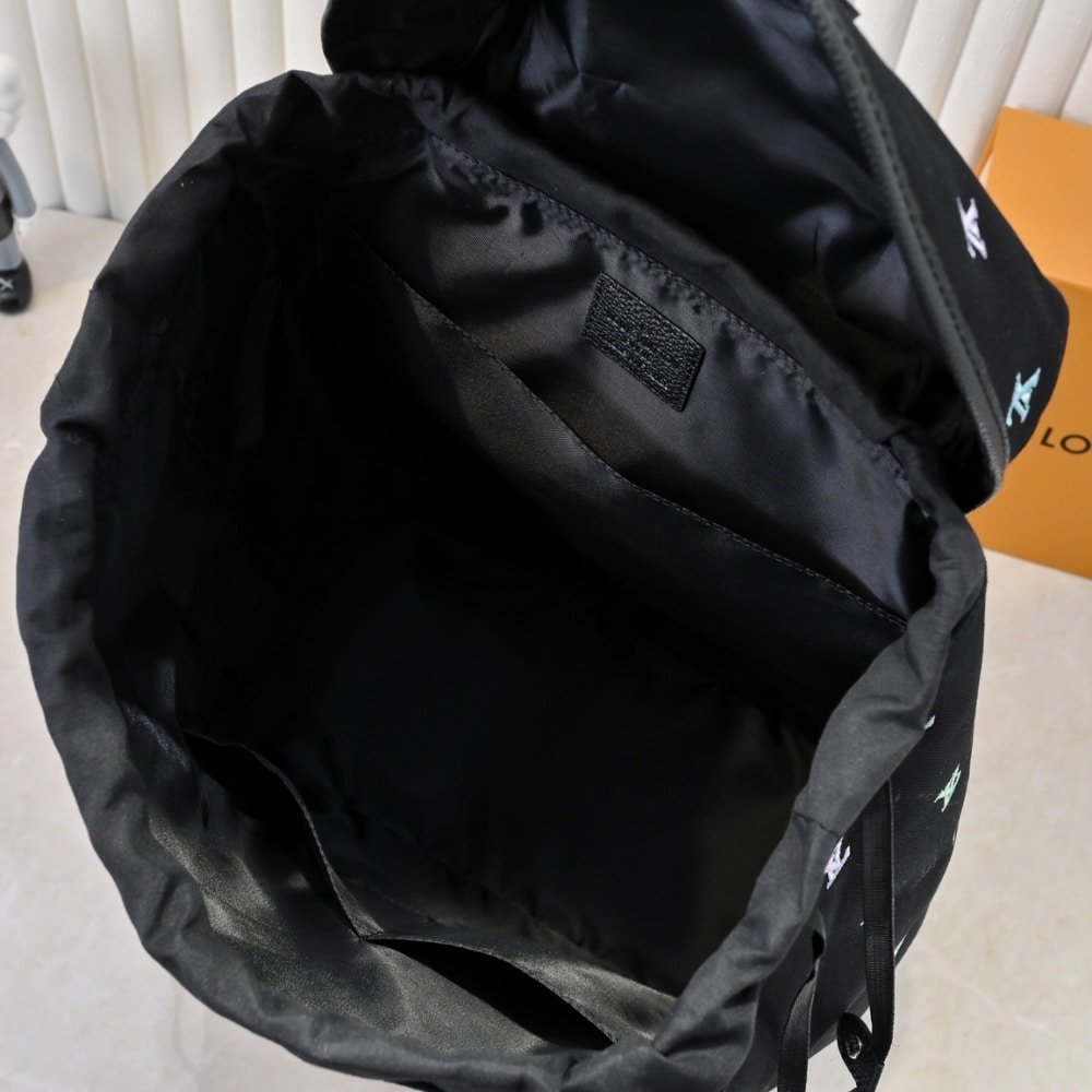 L0vis Vvtt0n Montsouris Backpack Black 40Cm M14135