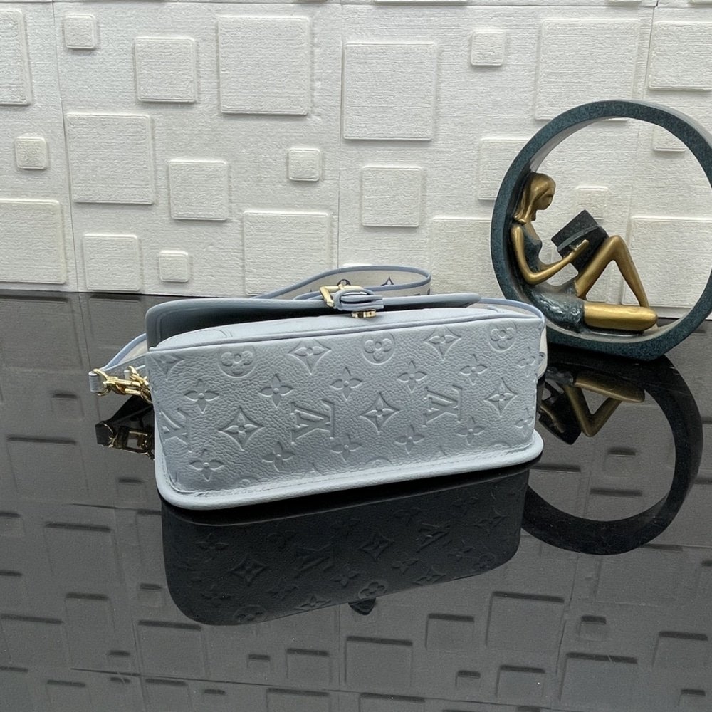 [S*per Vip 1:1] L0vis Vvtt0n Diane Bag Blue 24Cm M46846