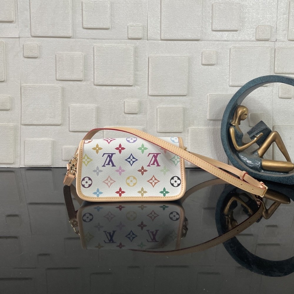 [S*per Vip 1:1] L0vis Vvtt0n X Takashi Murakami Nano Diane Bag Multicolored Blanc 19Cm M14194