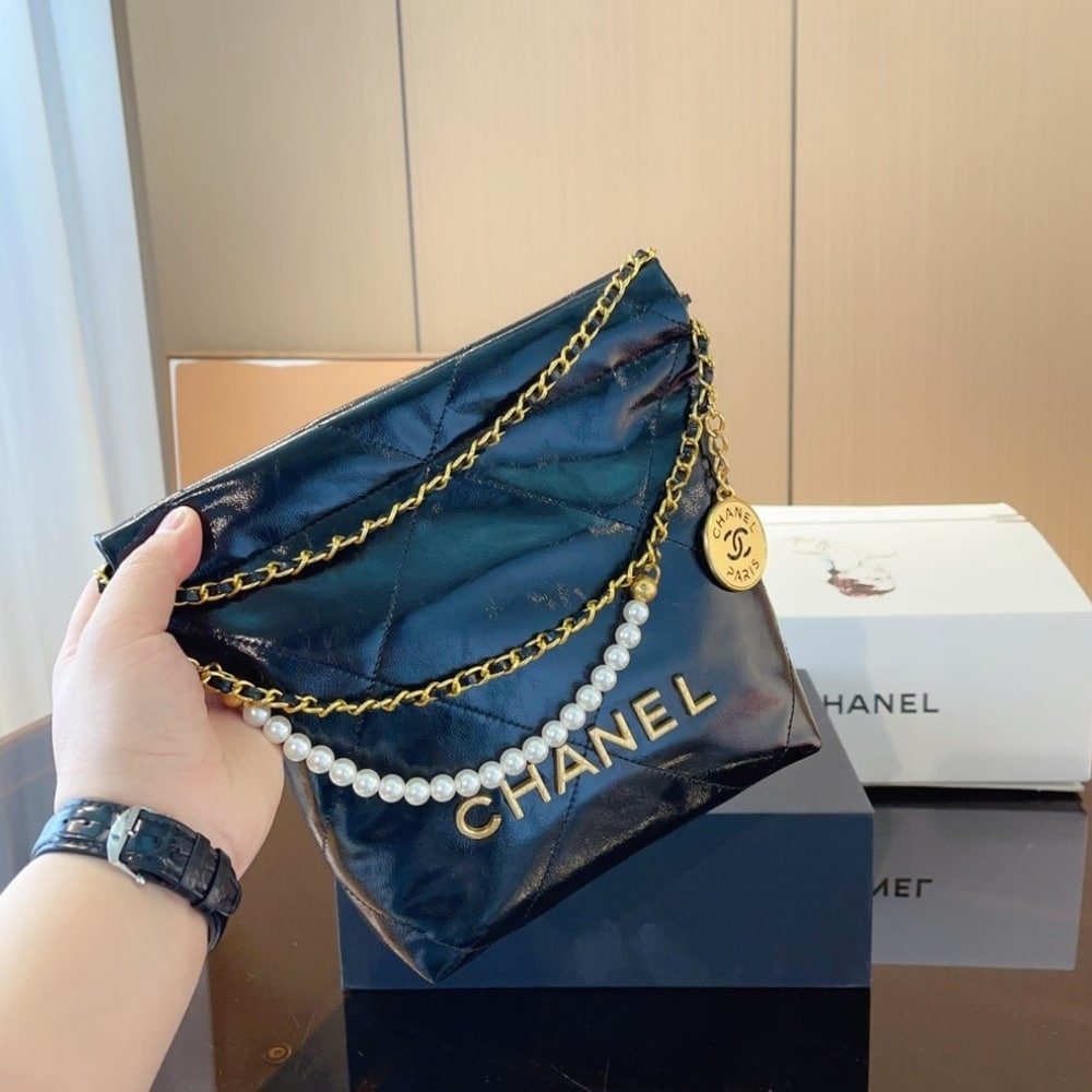 Ch**el 22 Mini Handbag Shiny Crystal Pearls Gold Tone Metal Black 22Cm As3980 B10672 94305