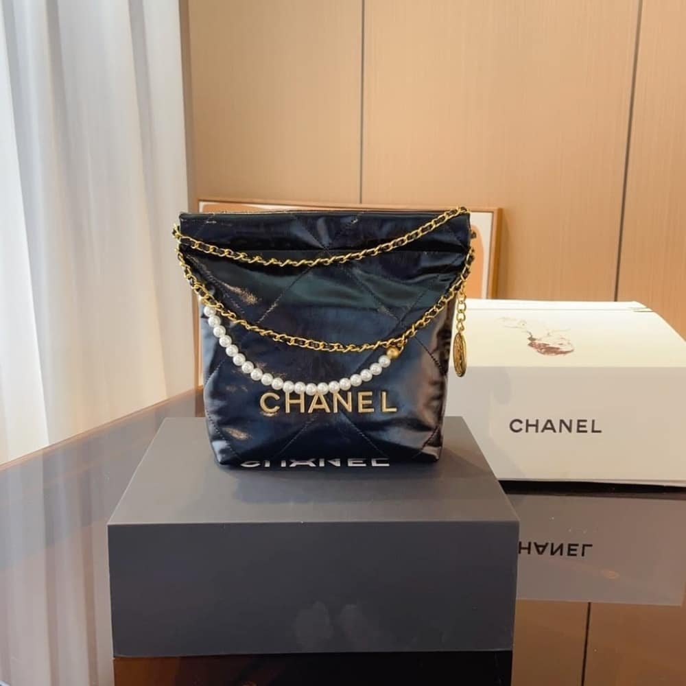 Ch**el 22 Mini Handbag Shiny Crystal Pearls Gold Tone Metal Black 22Cm As3980 B10672 94305
