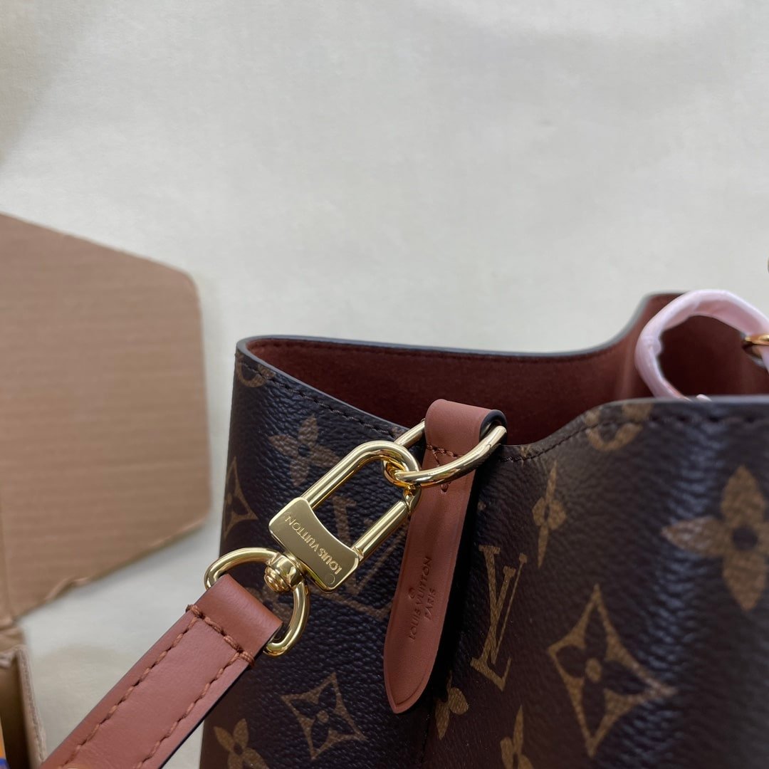 [S*per Vip 1:1] L0vis Vvtt0n Néonoé MM Brown 26Cm M44887