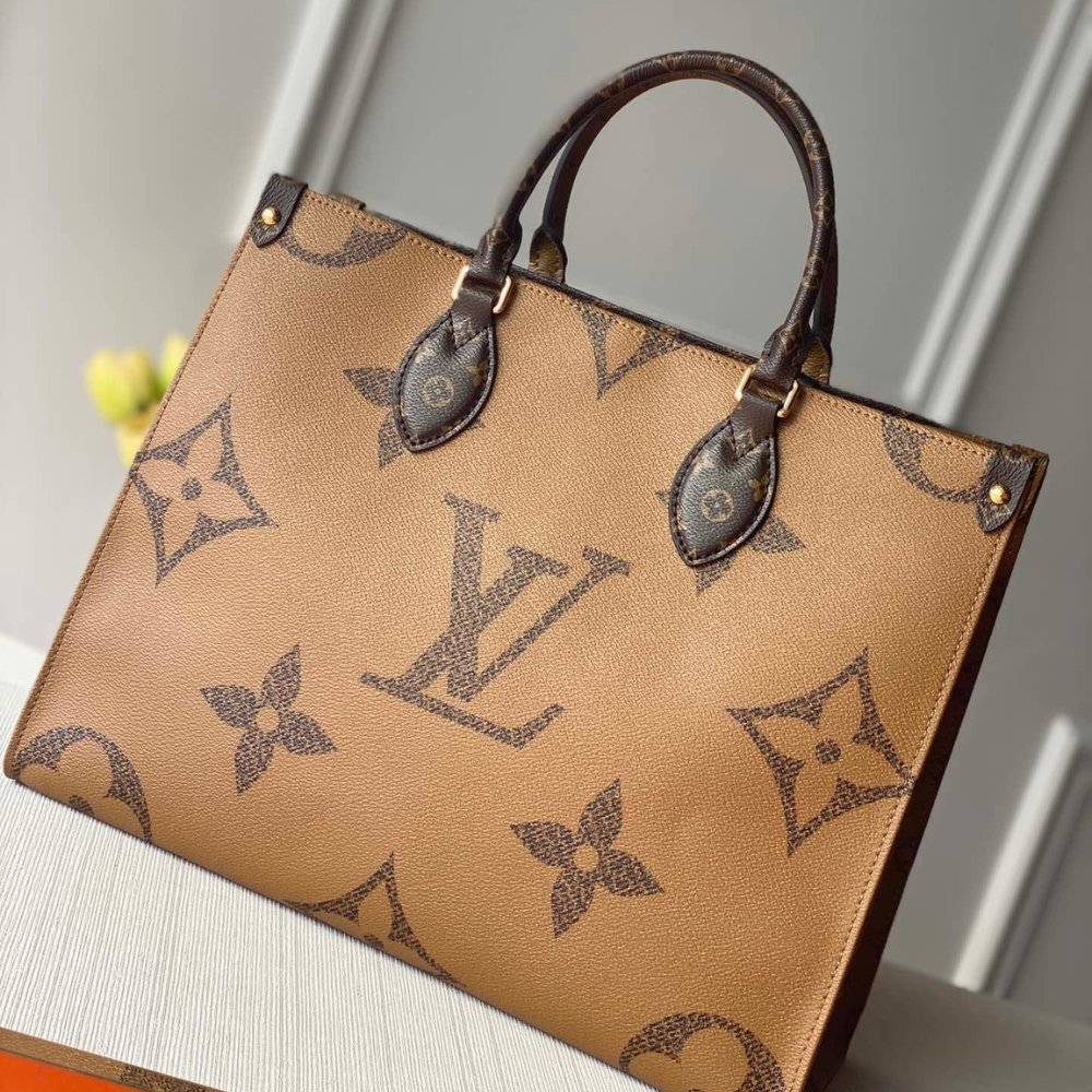 L0vis Vvtt0n Onthego Mm Monogram Canvas 35Cm M45321