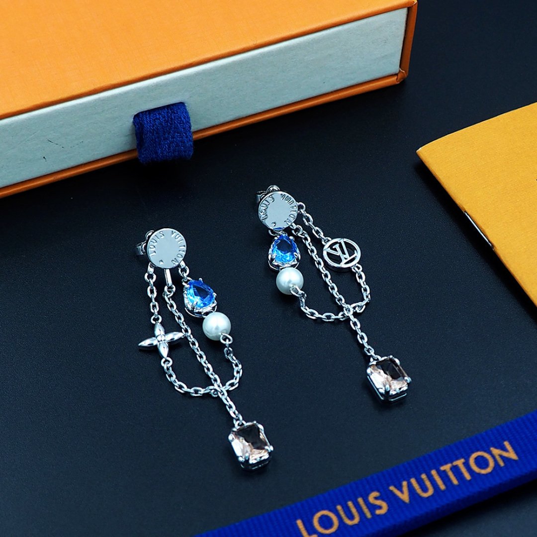 L0vis Vvtt0n Heirloom Pendant Earrings Silver M02889