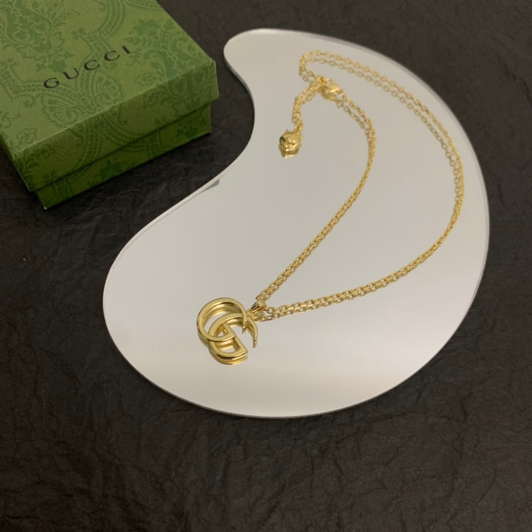 Gvc*1 Gg Gold Necklace