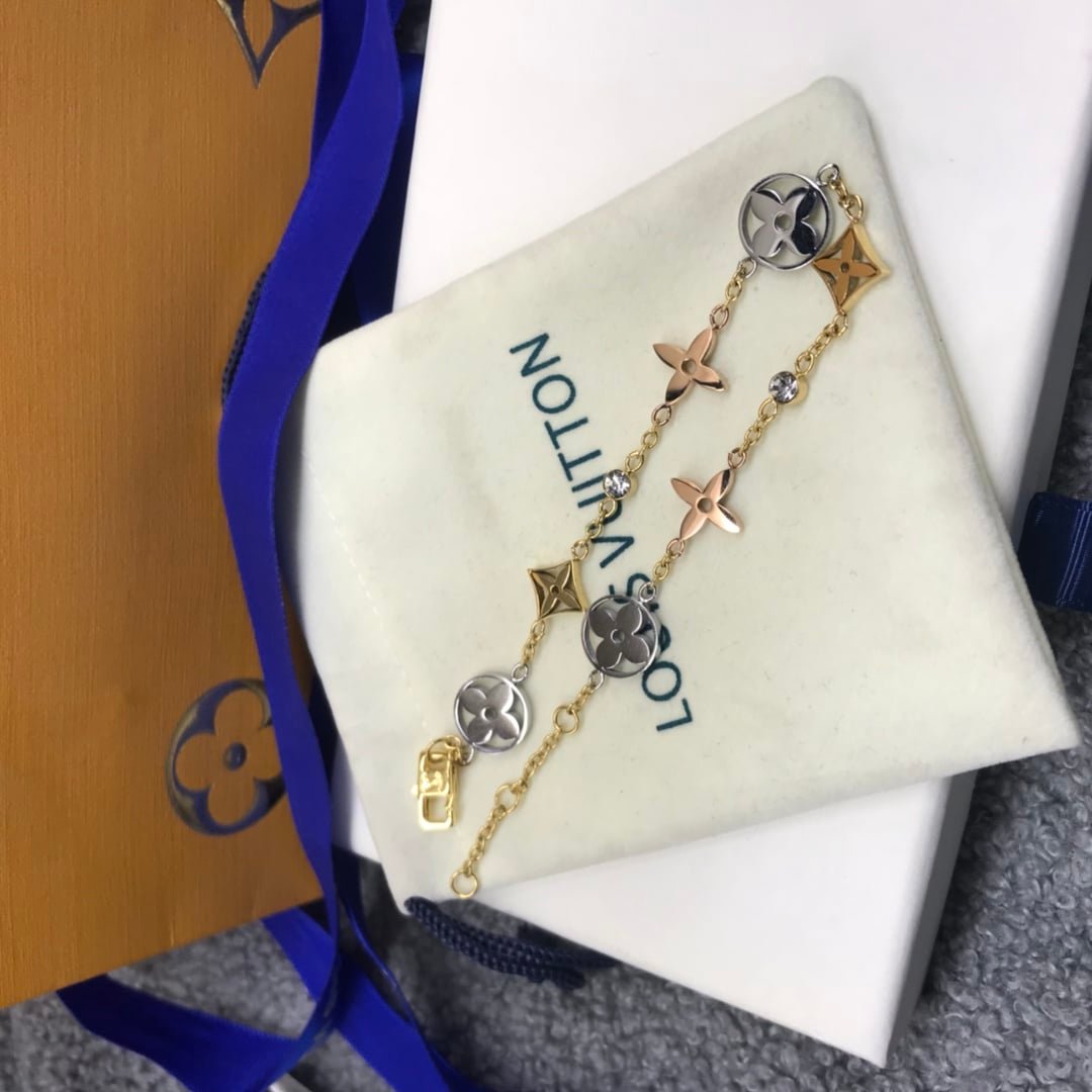 L0vis Vvtt0n Idylle Blossom Bracelet Gold Q95286