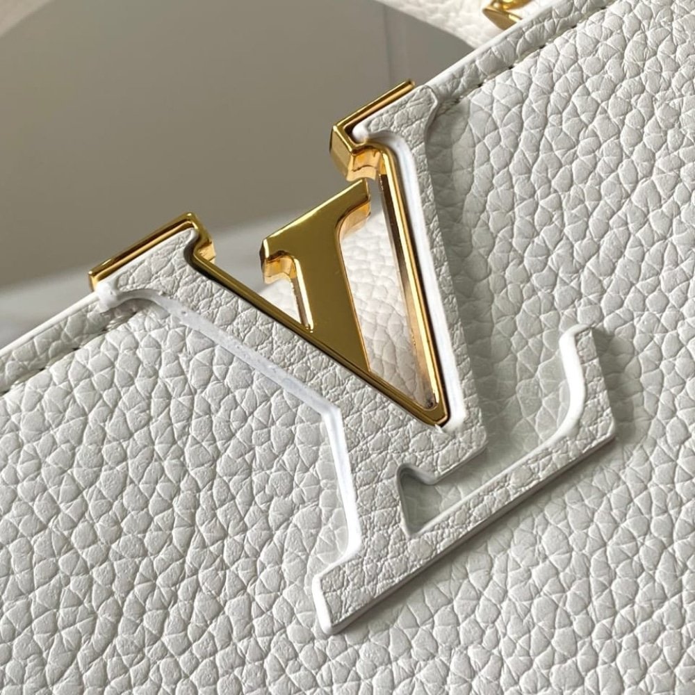 L0vis Vvtt0n Capucines Mini White 21Cm M23718