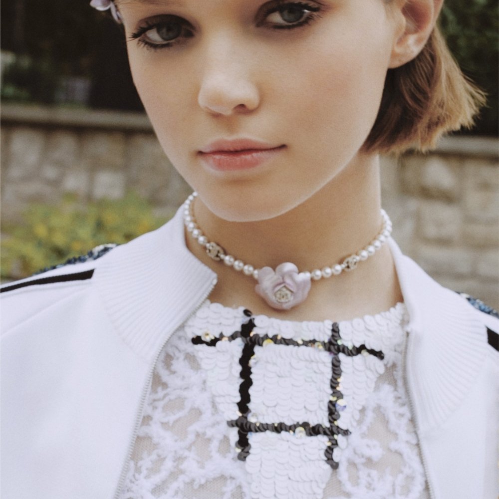 Ch**el Choker In Metal Glass Pearls Gold With Pink Pearly Flower ABA025 B09960 NL921