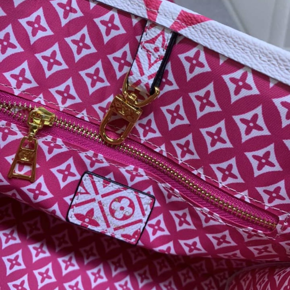 L0vis Vvtt0n Onthego PM Bag Pink 25Cm M22976