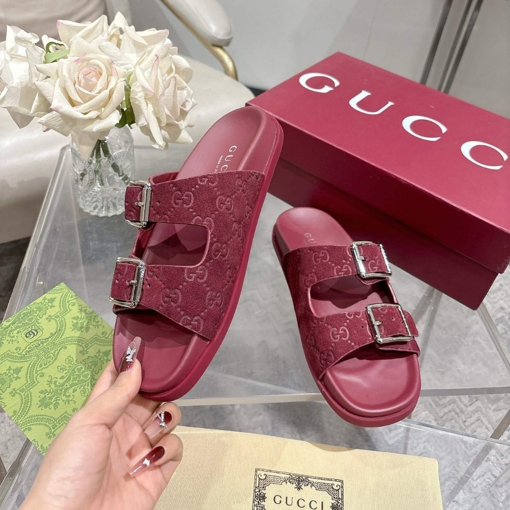 Gvc*1 Women’s Slide Sandal Burgundy