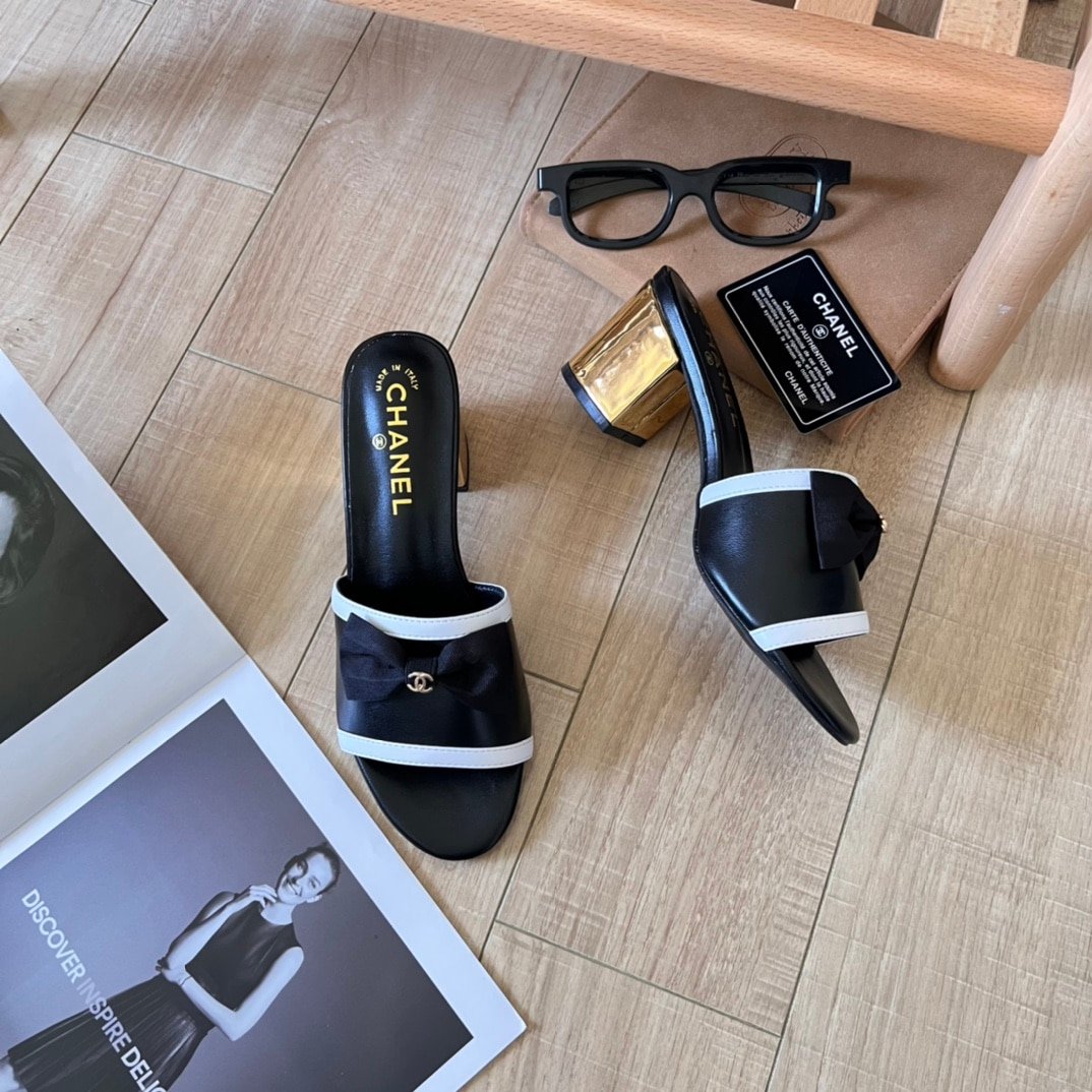 Ch**el Grosgrain Ribbon Bow Mule Leather Gold Black