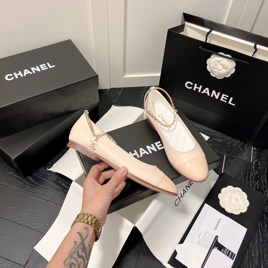 Ch**el Interlocking Cc Logo Ballet Flats Light Pink