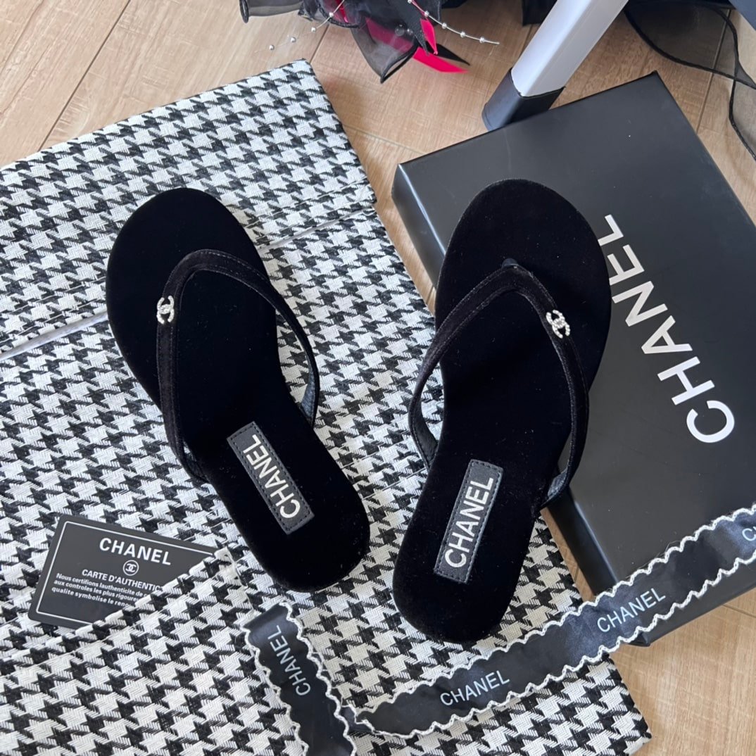 Ch**el Thongs Slipper Velvet In Black G45716 B16716 94305