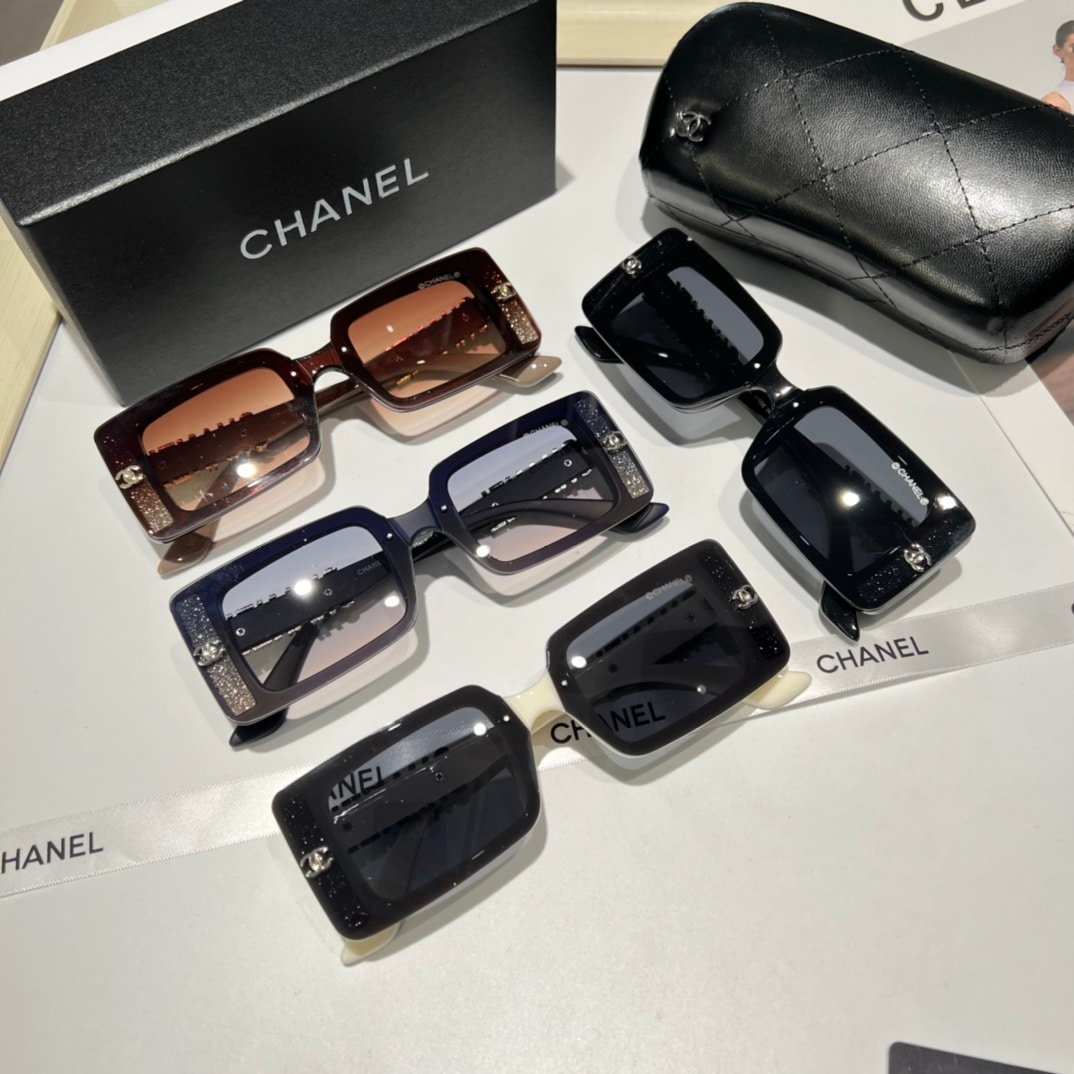 Ch**el Rectangle Shiny Design Sunglasses Black White