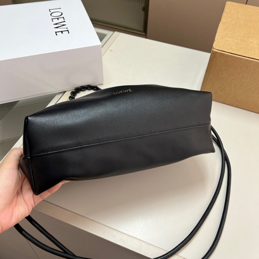 L0ew* Medium Flamenco Purse In Mellow Nappa Black 30Cm A411Fcrx84 1100