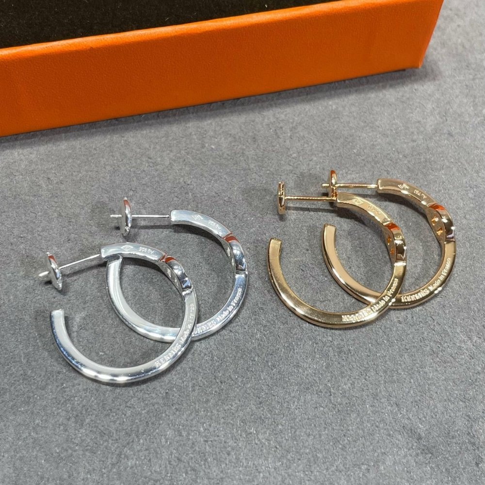 H**me5 Chaine D’Ancre Enchainee Earrings Silver H109511B 00
