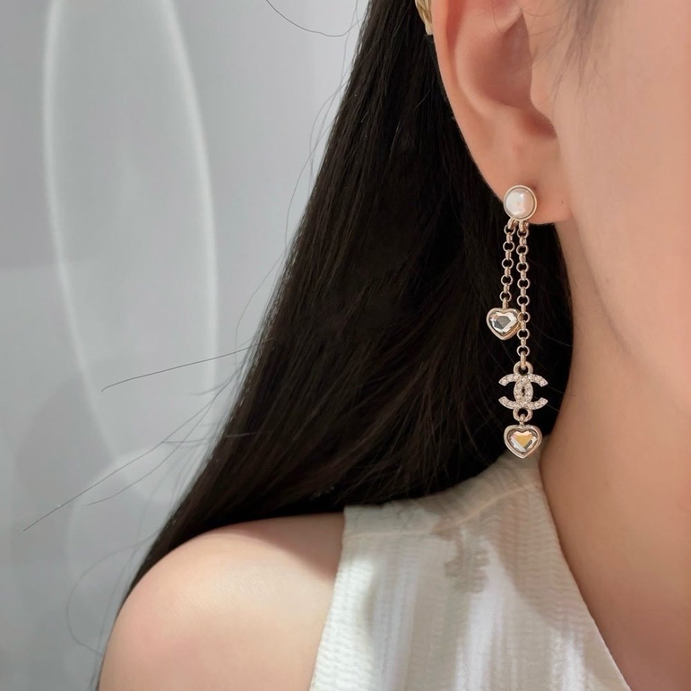 Ch**el Heart Shaped Earrings Crystal In Gold Abg245 B21749 U3282