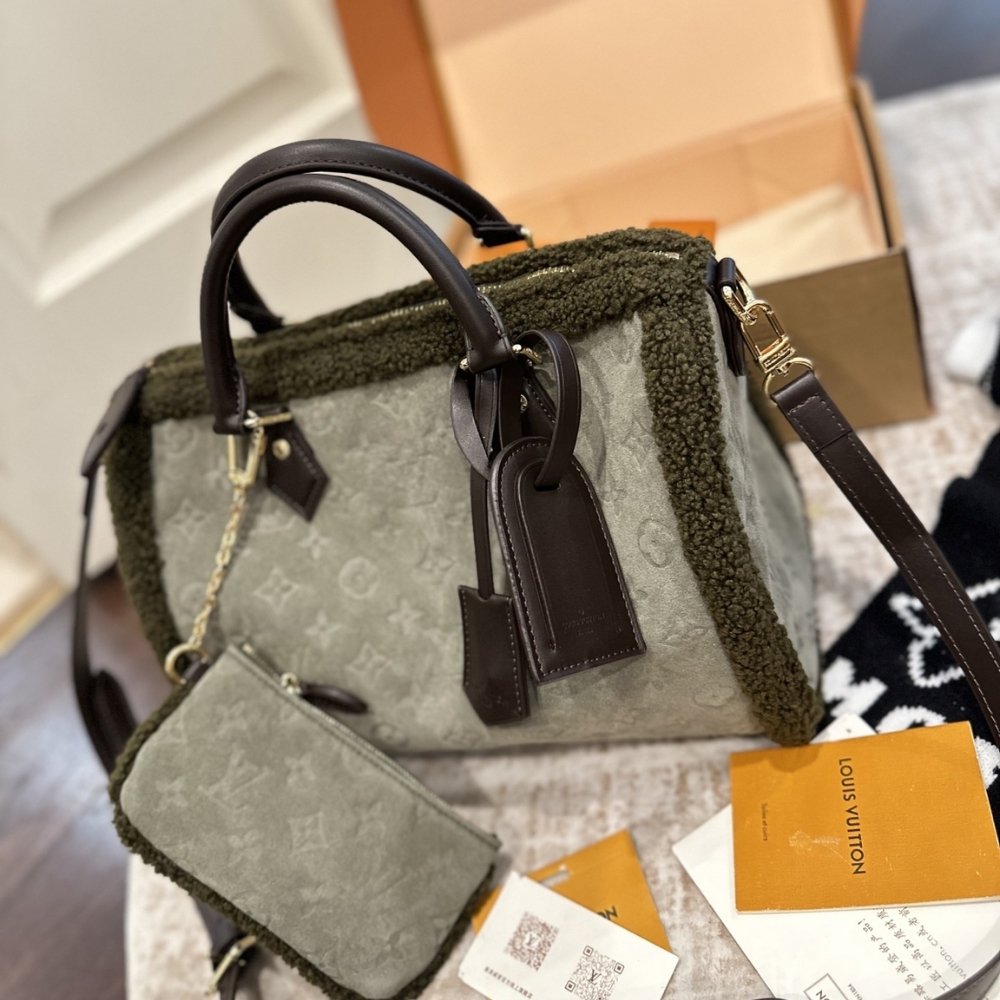L0vis Vvtt0n Speedy P9 Bandoulière 30 Khaki 30Cm M27014