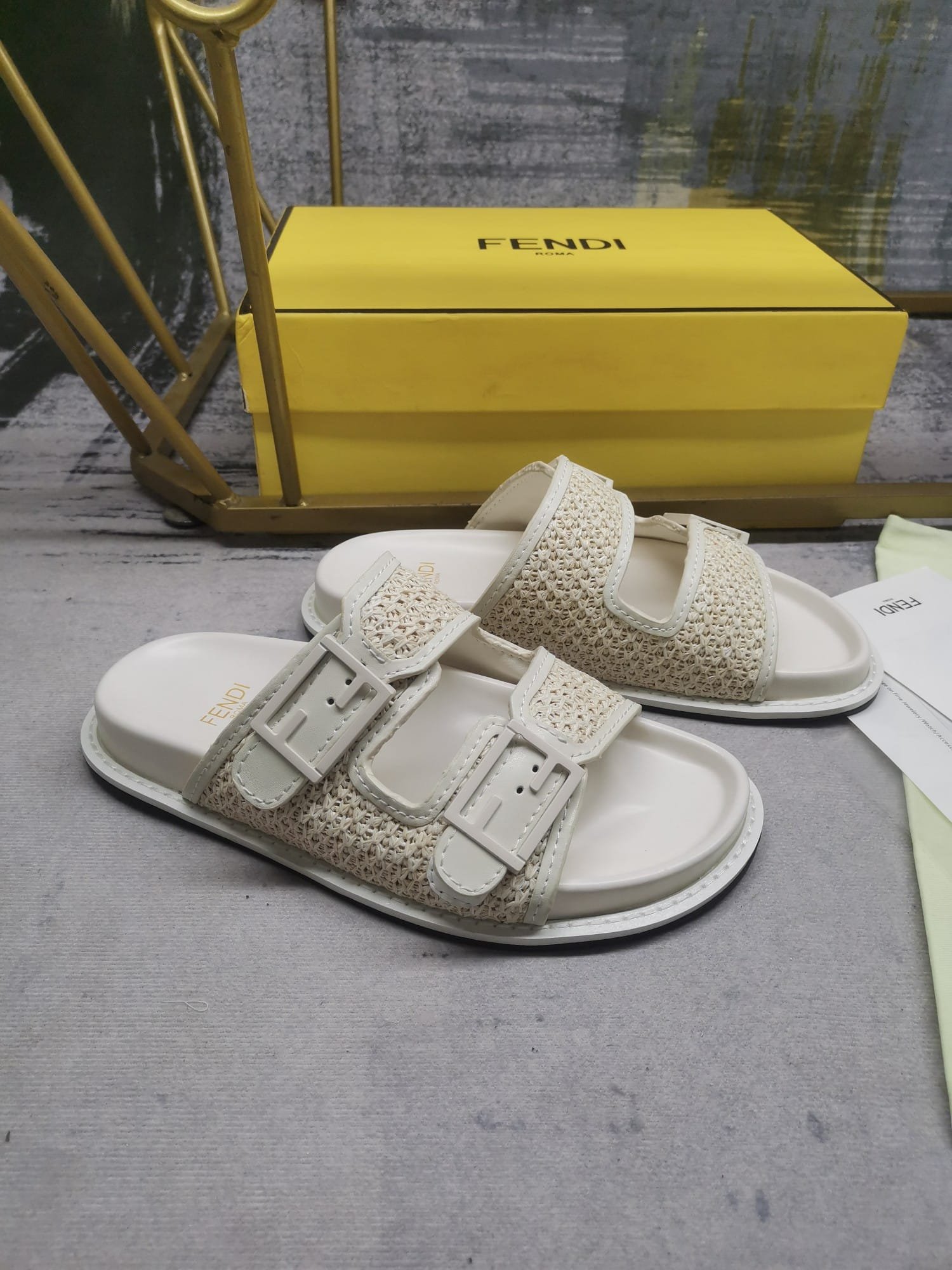 F**di Feel Leather Sandals White