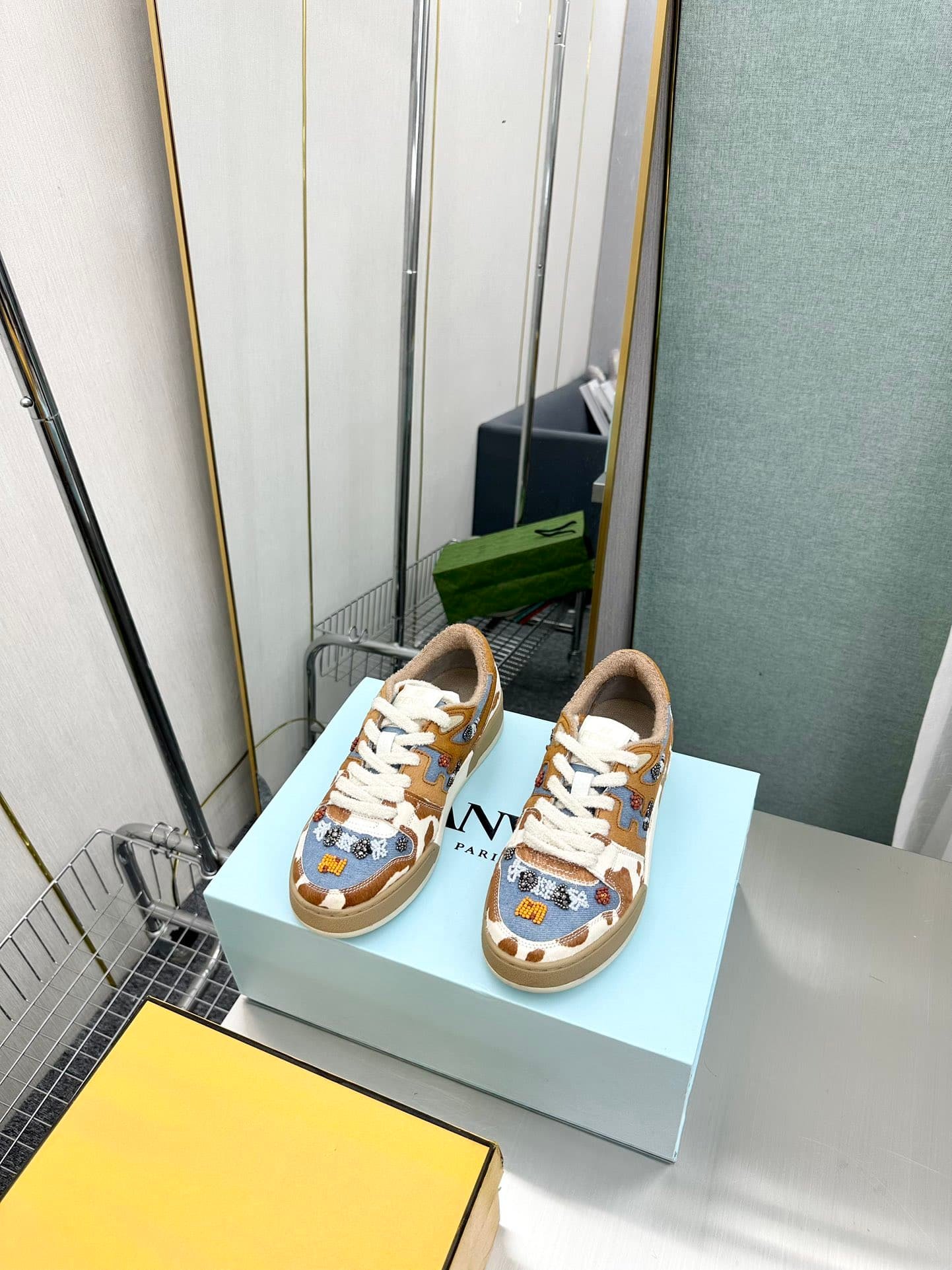 F**di Match Suede Low Tops Brown And Blue