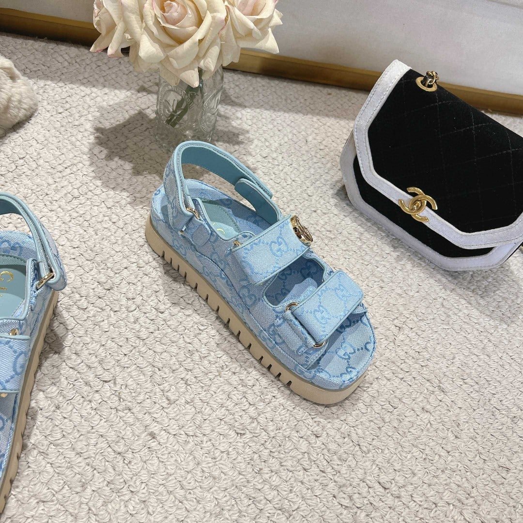 Gvc*1 Women’s Sandal With Double G Light Blue 816630 Fad9G 4956