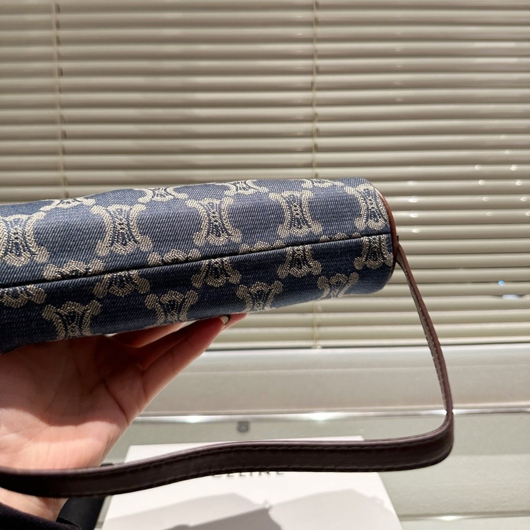Ce1i*e Triomphe Baguette Bag In Denim Blue 22Cm