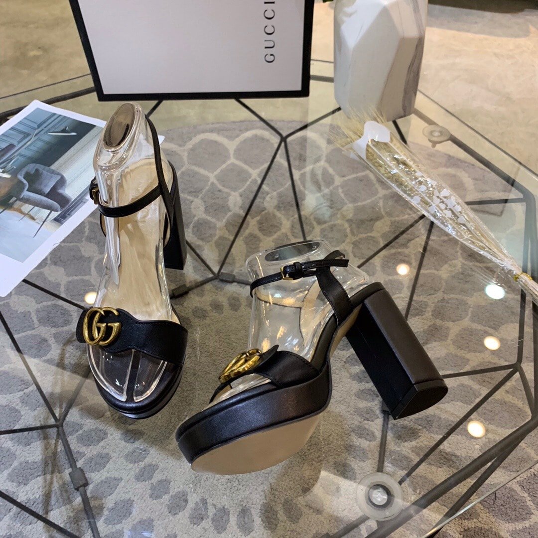 Gvc*1 Gg Leather Heeled Sandal Black