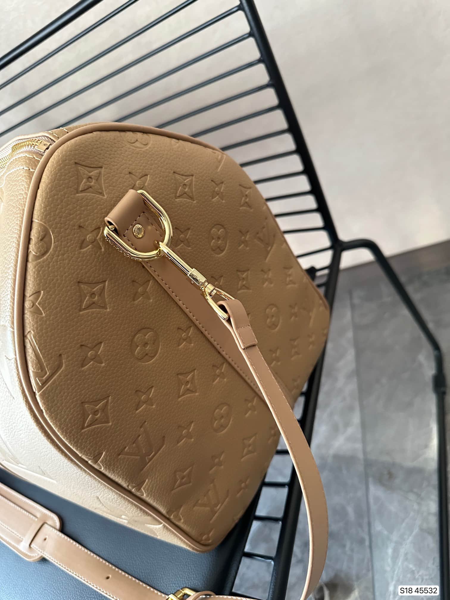 L0vis Vvtt0n Keepall Beige 50Cm M46114