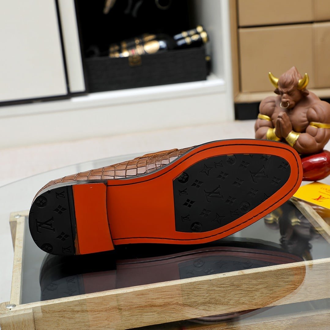 L0vis Vvtt0n Souliers Club Loafers Crocodile Brown
