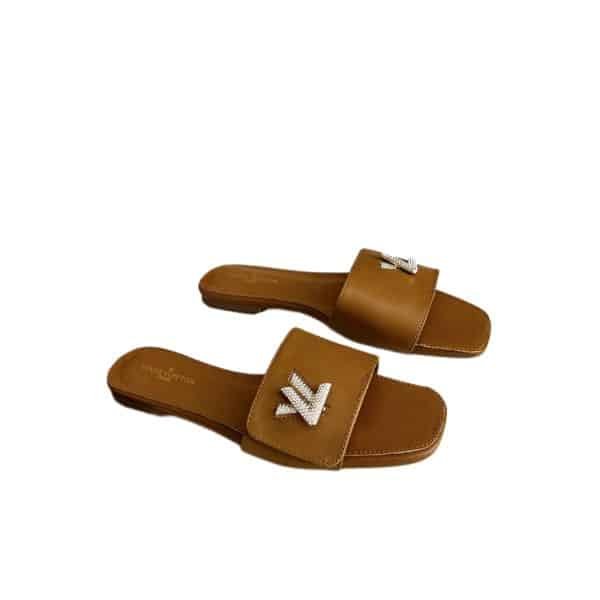 L0vis Vvtt0n Shake Flat Mule Beige