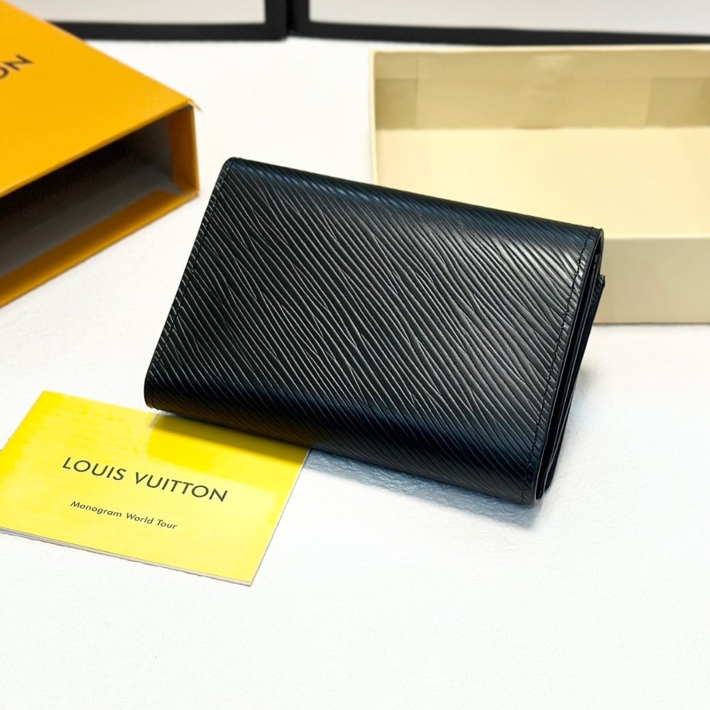 L0vis Vvtt0n Twist Compact Wallet Black 12Cm M64414