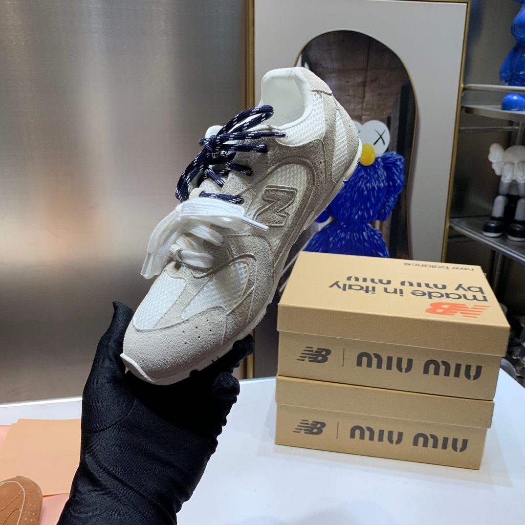 Miu Miu X New Balance 530 Sl White 5E165E 3D8C F0009 F Bd05