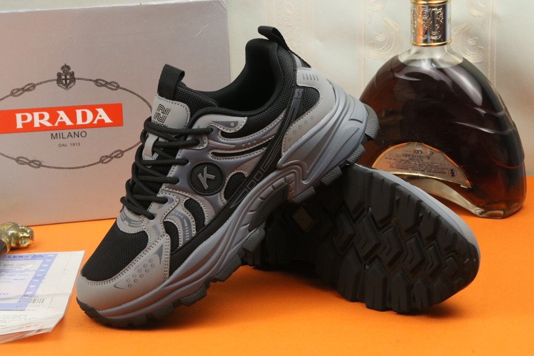 Pra*a Sport Running Sneaker In Black