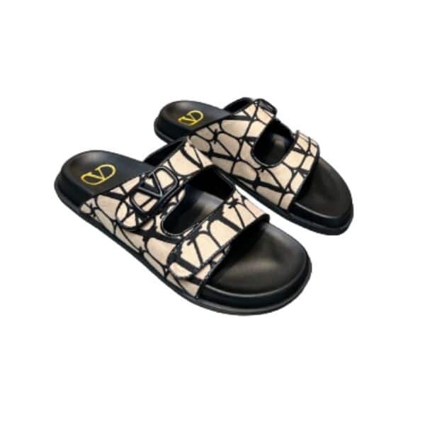 Va1e*ntin0 Garavani Vlogo Toile Iconographe Sandal Black Beige